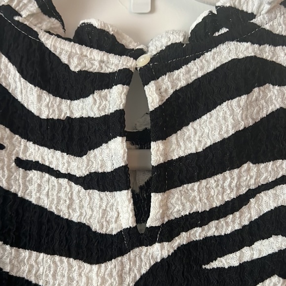 LOFT Tiger Print Textured Ruffle Top - Picture 6 of 6